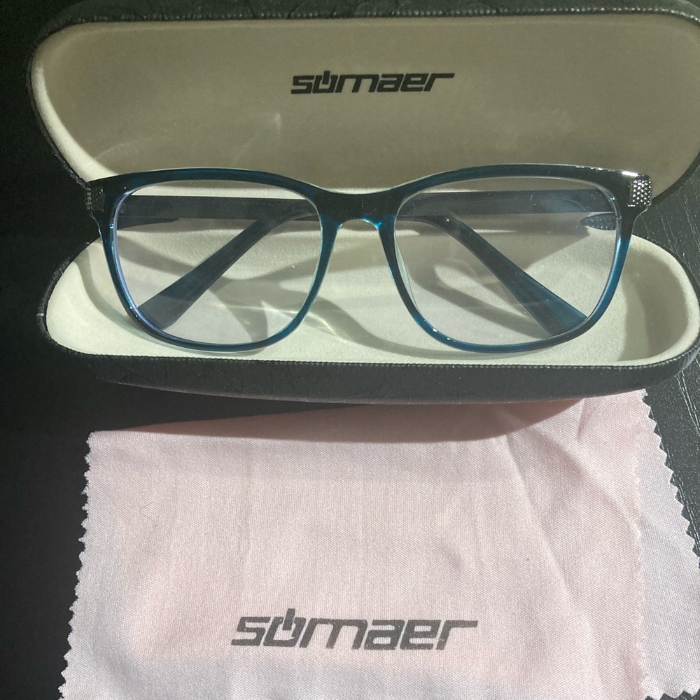 Blue light blocker Glasses (no prescription)